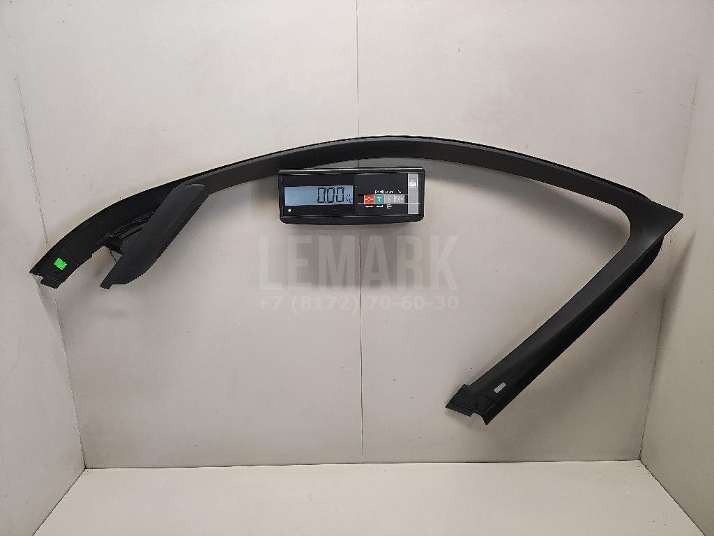 Обшивка двери передней левой для  BMW X3 E83 2004-2010