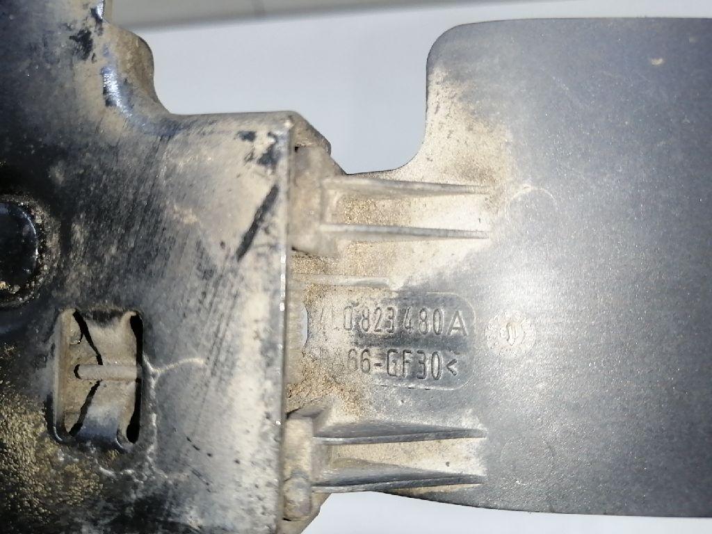 Крючок капота для  BMW 7-serie F01/F02 2008-2015