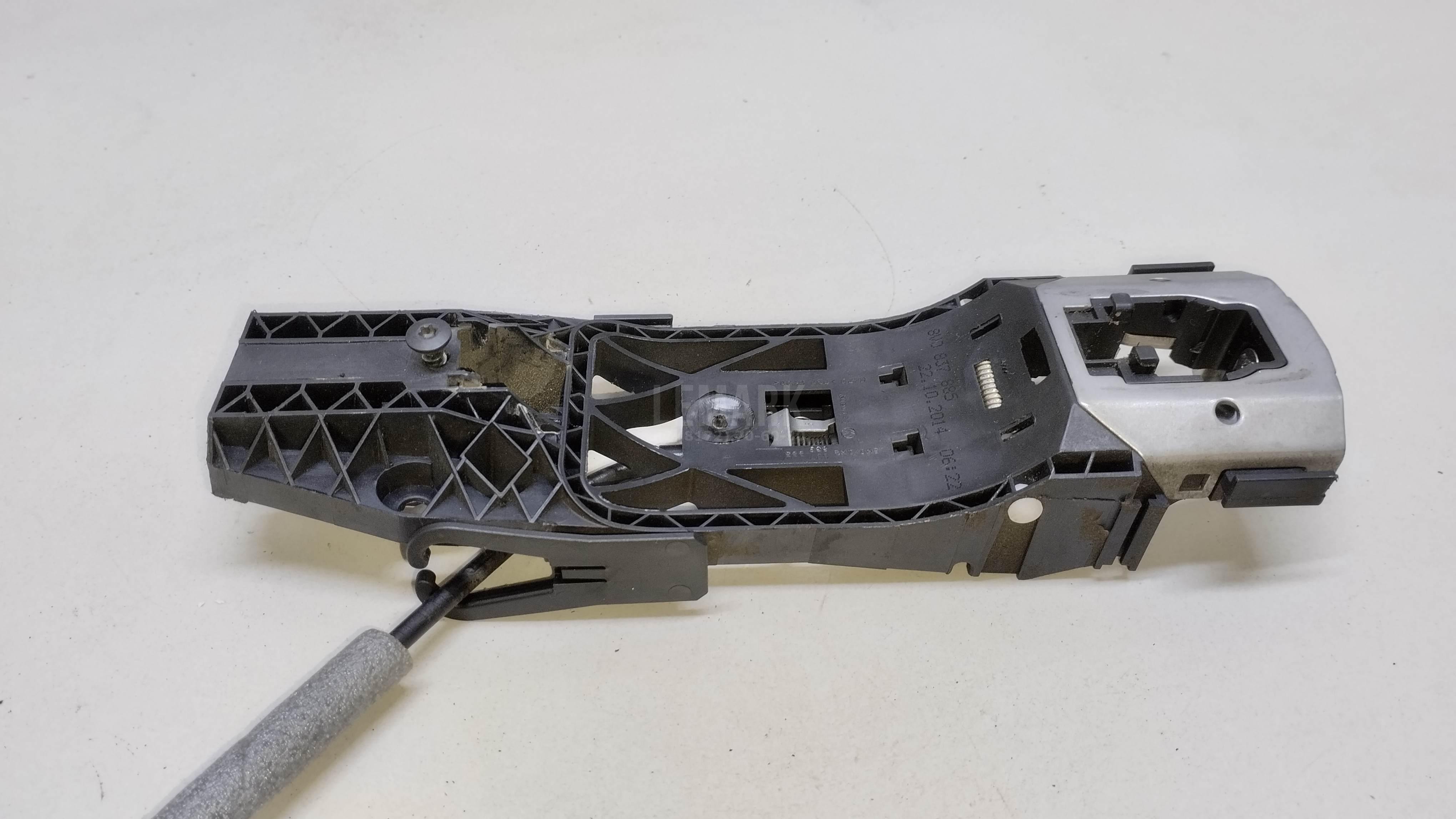 Кронштейн ручки для  BMW X6 E71 2008-2014