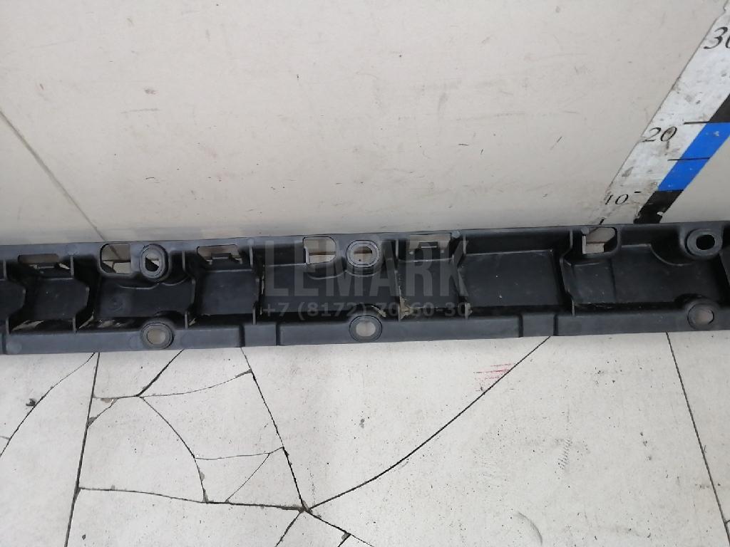 Кронштейн накладки на порог (наружней) для  BMW X1 E84 2009-2015