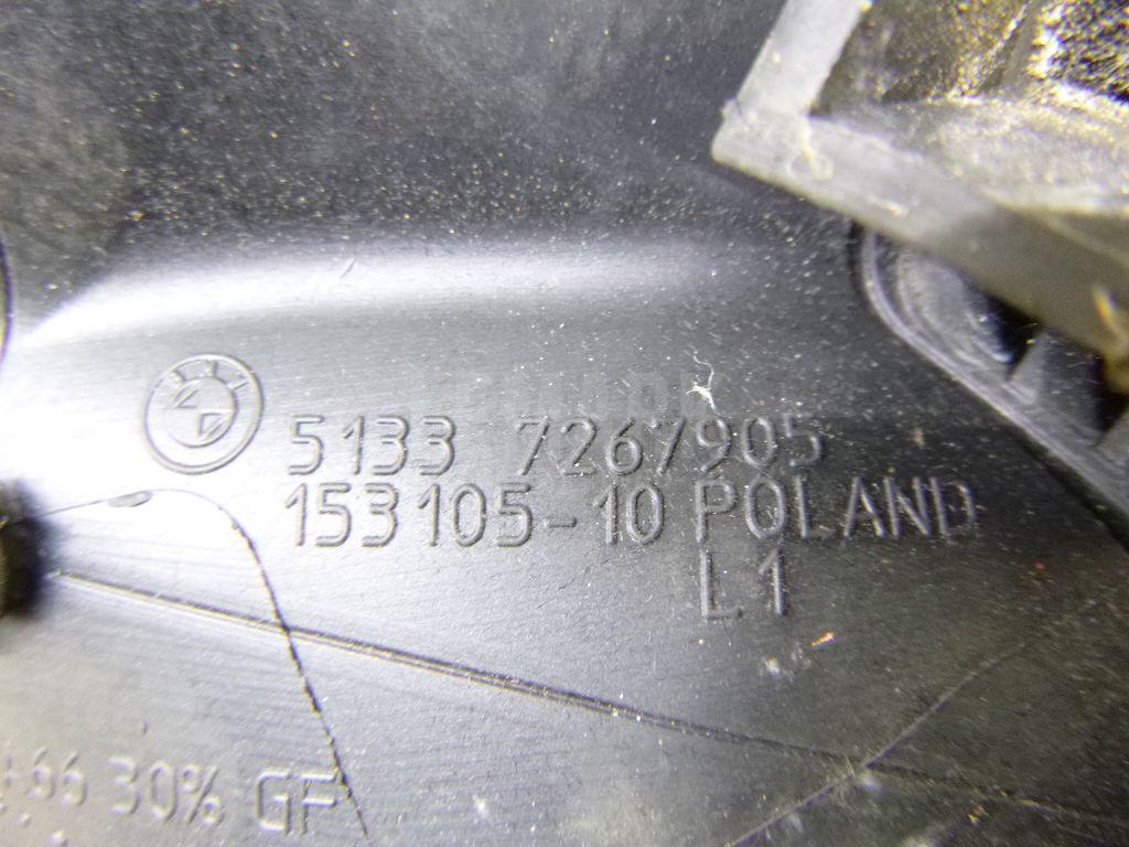 Уплотнитель стекла двери для  Audi A4 [B7] 2005-2007
