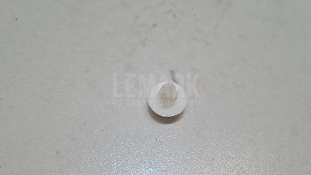 Крепеж (клоп) 0155310611 Nissan
