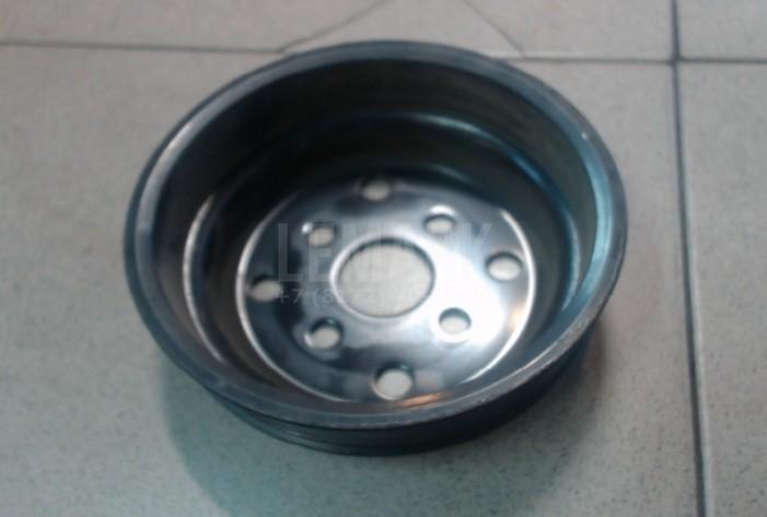 Шкив водяного насоса (помпы) 1617331010 Toyota