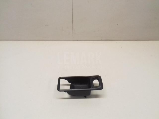 Накладка ручки внутренней 1576041 Ford