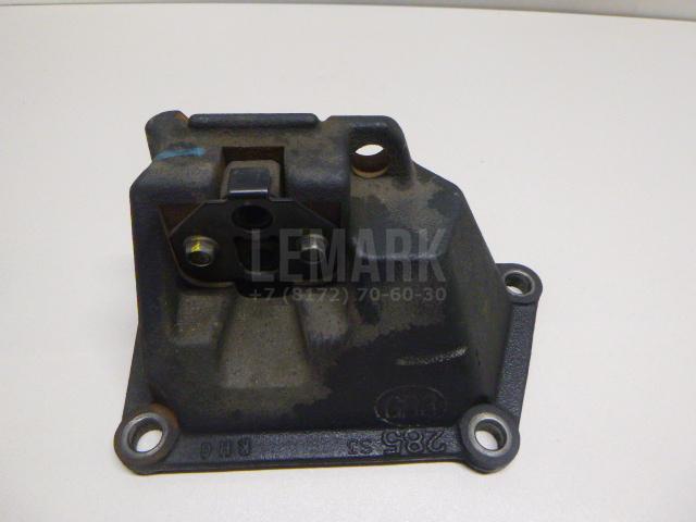 Кронштейн опоры КПП 452113B285 Hyundai-Kia