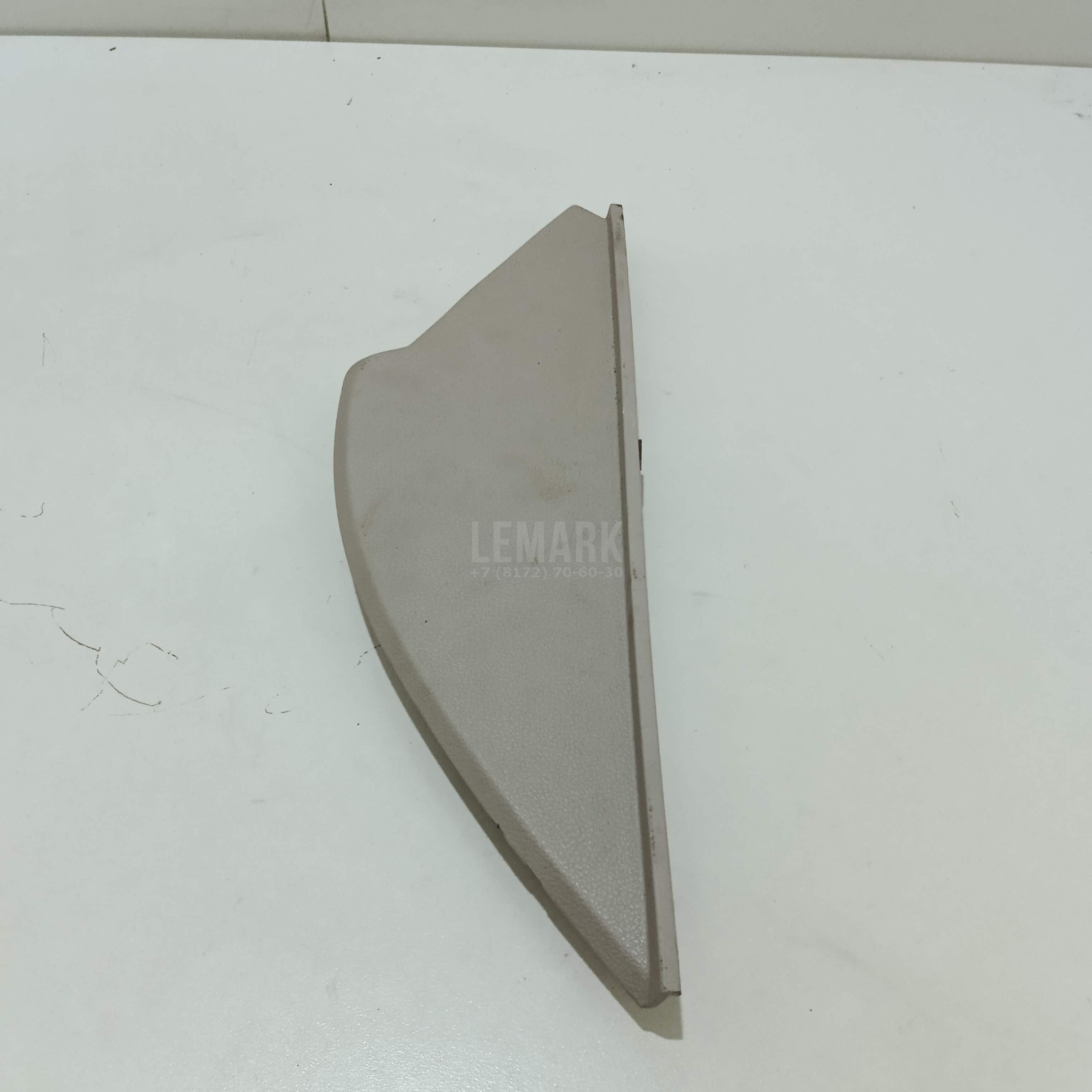 Накладка (кузов внутри) 84767D3000YAK Hyundai-Kia