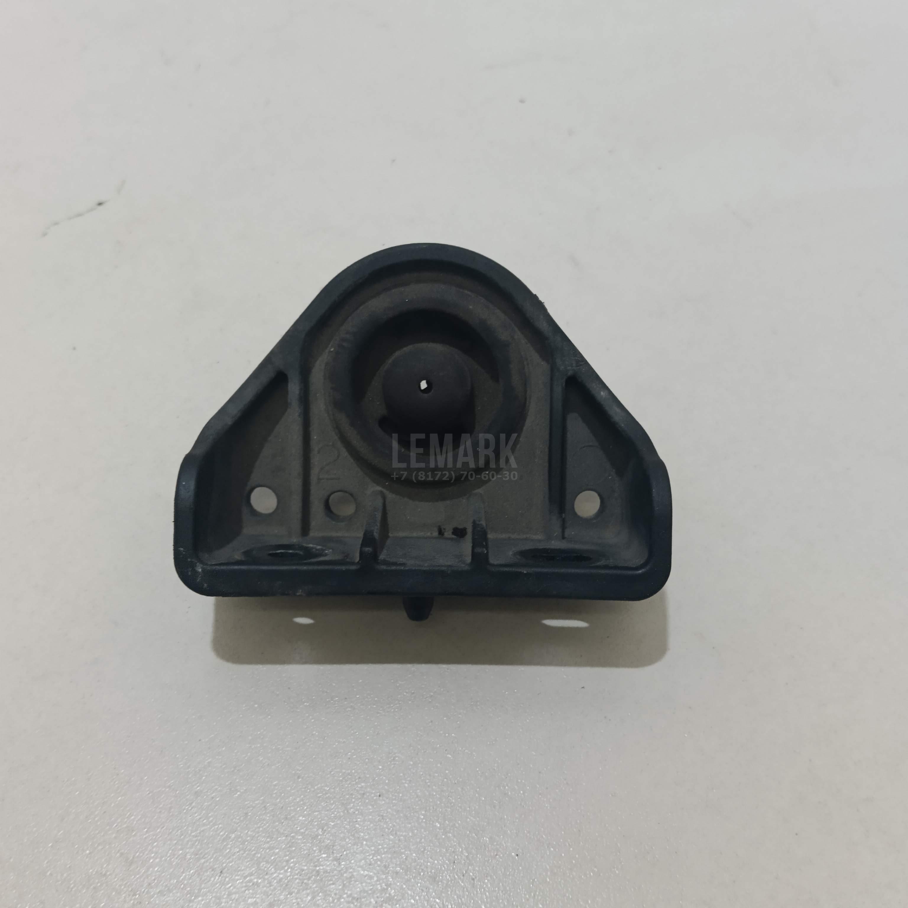 Кронштейн радиатора 25333D3000 Hyundai-Kia