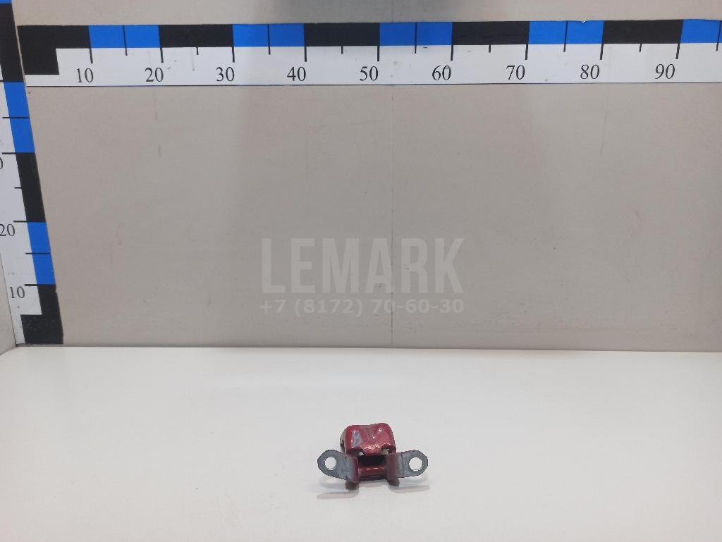 Петля двери 824204P00A Nissan