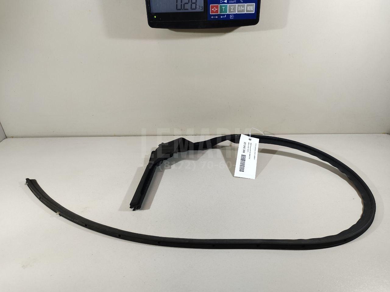 Уплотнитель стекла двери для  BMW 7-serie E65/E66 2001-2008