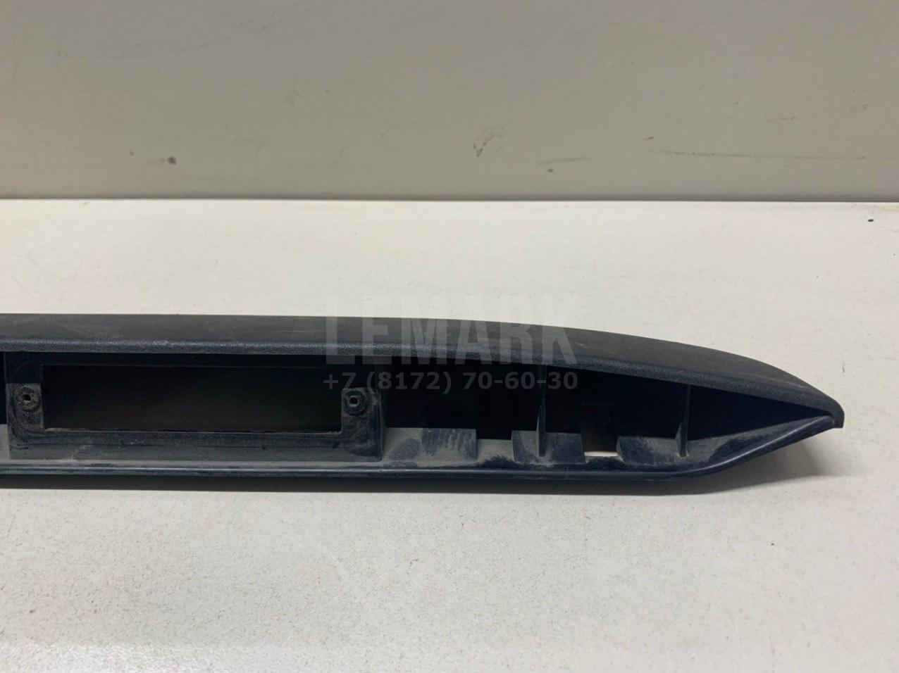 Накладка двери задней левой для  Ford Fiesta 2008-2019