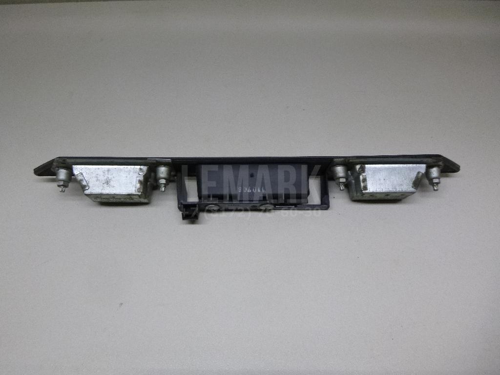Накладка двери багажника для  Astra HD 8 2005-2011