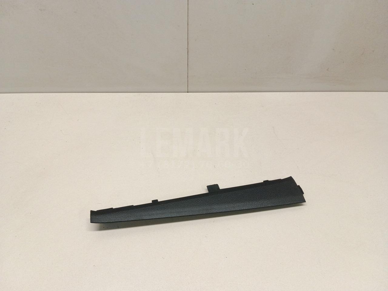 Обшивка стойки 5C686823782V VAG