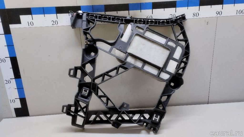 Кронштейн заднего бампера левый