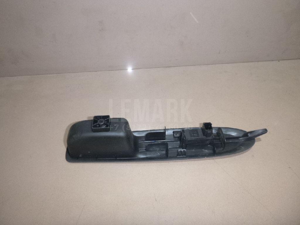 Кнопка стеклоподъемника для  Ford Focus II 2008-2011