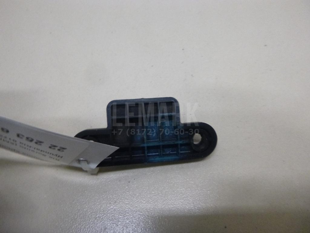Отбойник крышки багажника 817383J000 Hyundai-Kia