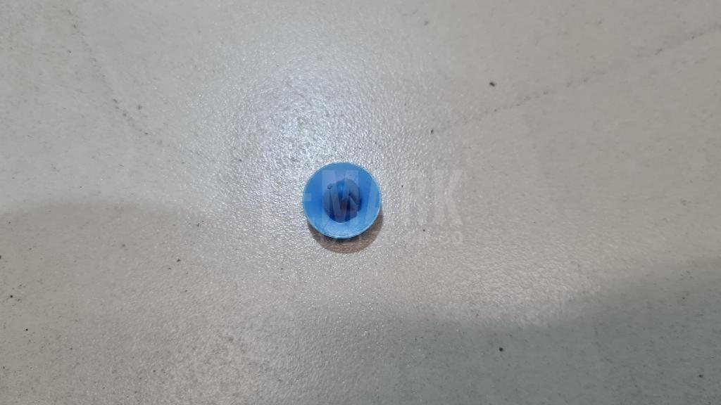 Крепеж (клоп) 0155309131 Nissan