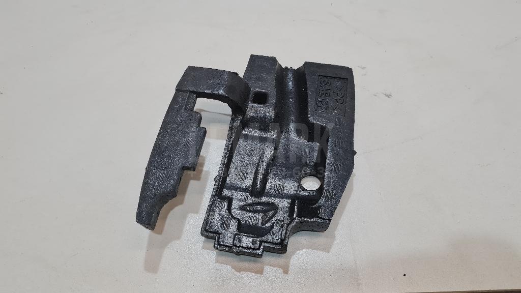 Кожух рулевой колонки нижний 48472JG40A Nissan