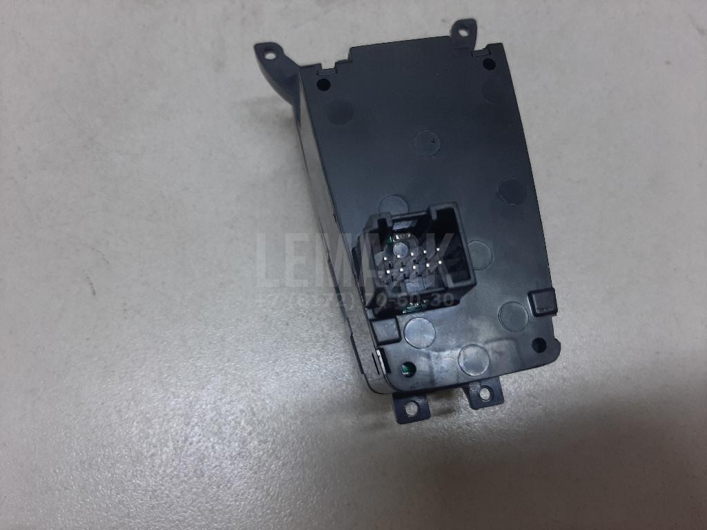Кнопка фиксатора стояночного тормоза для  BMW X5 E53 2000-2007