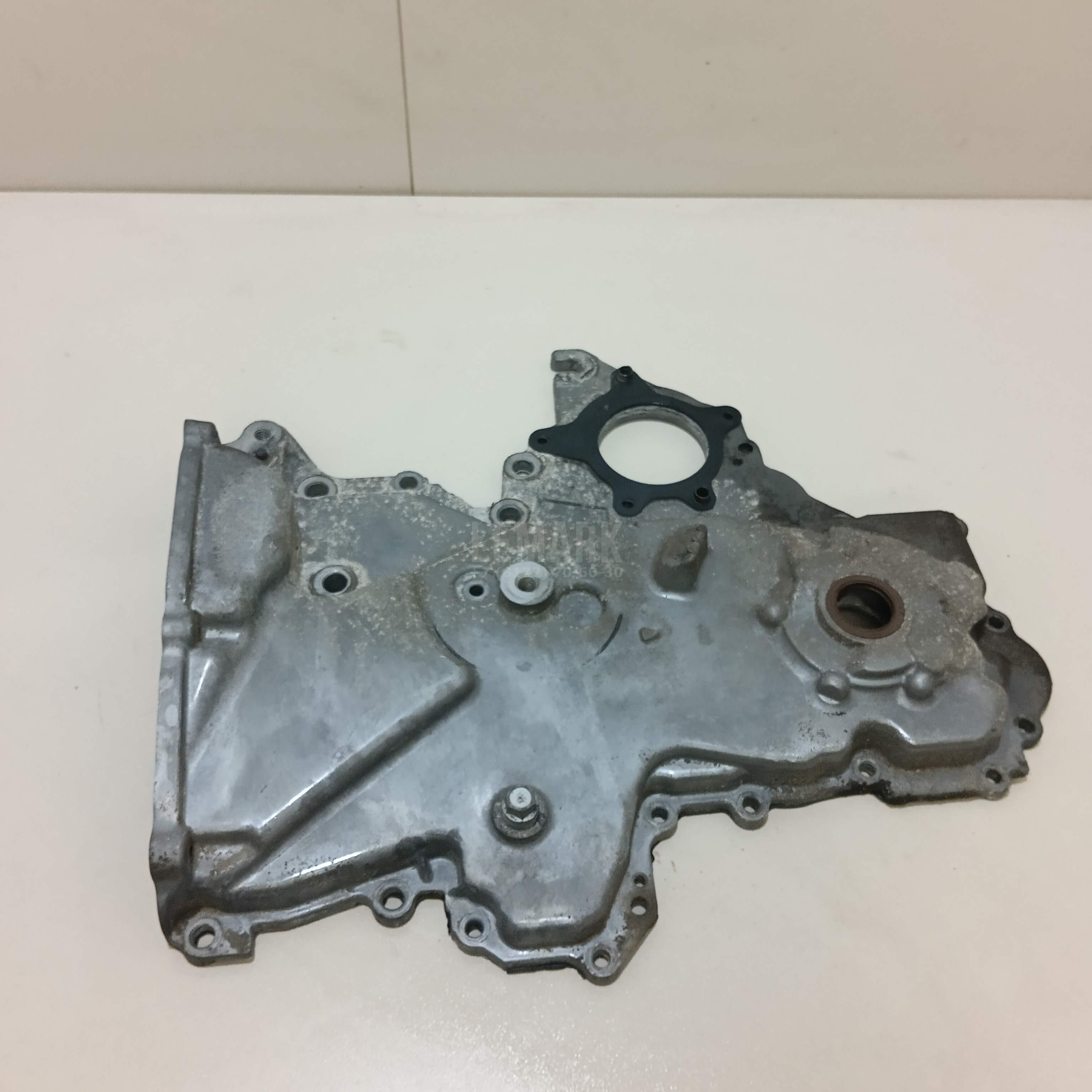 Крышка двигателя передняя 213502B001 Hyundai-Kia