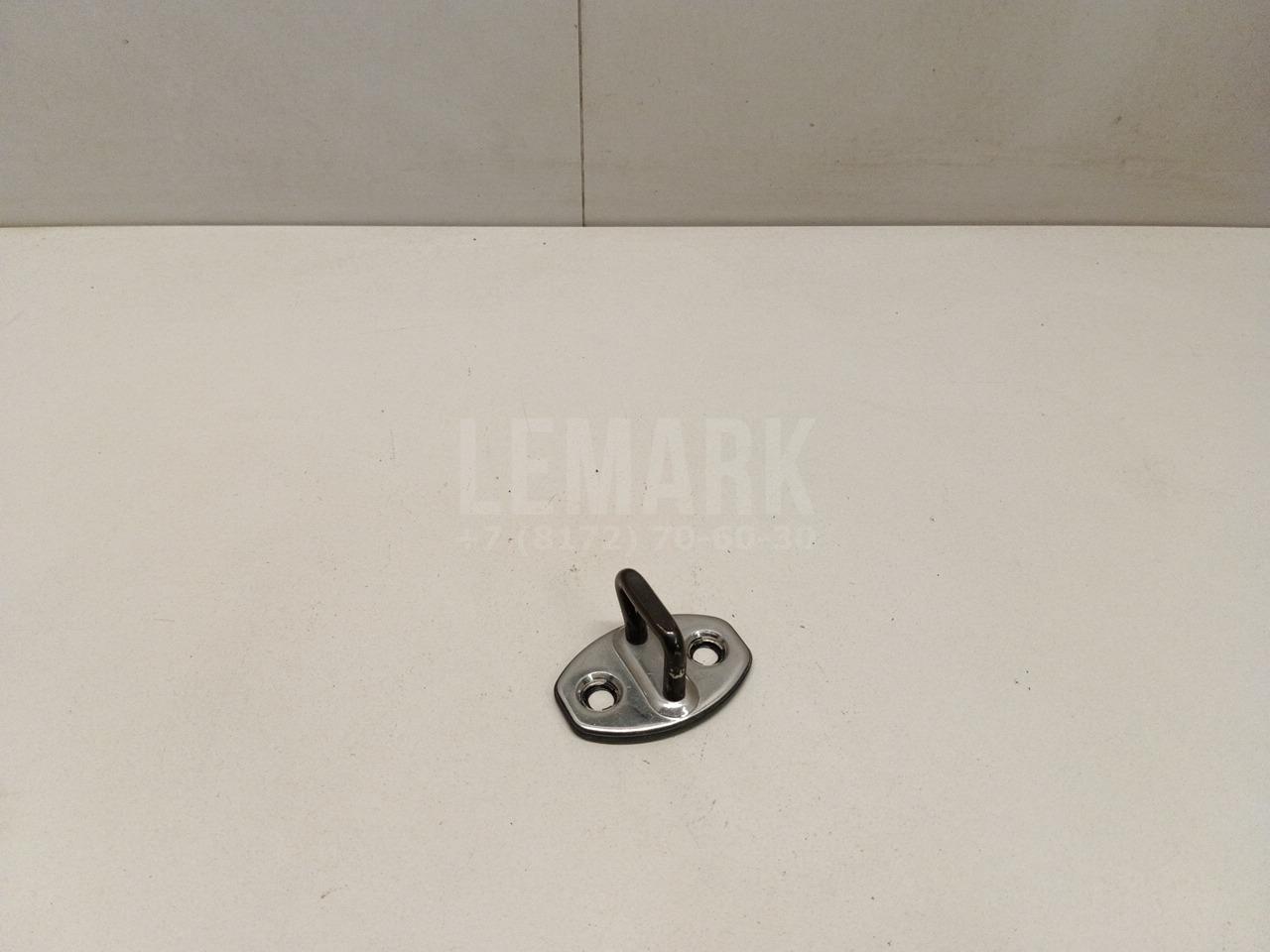 Ответная часть замка двери 5K0837767 VAG