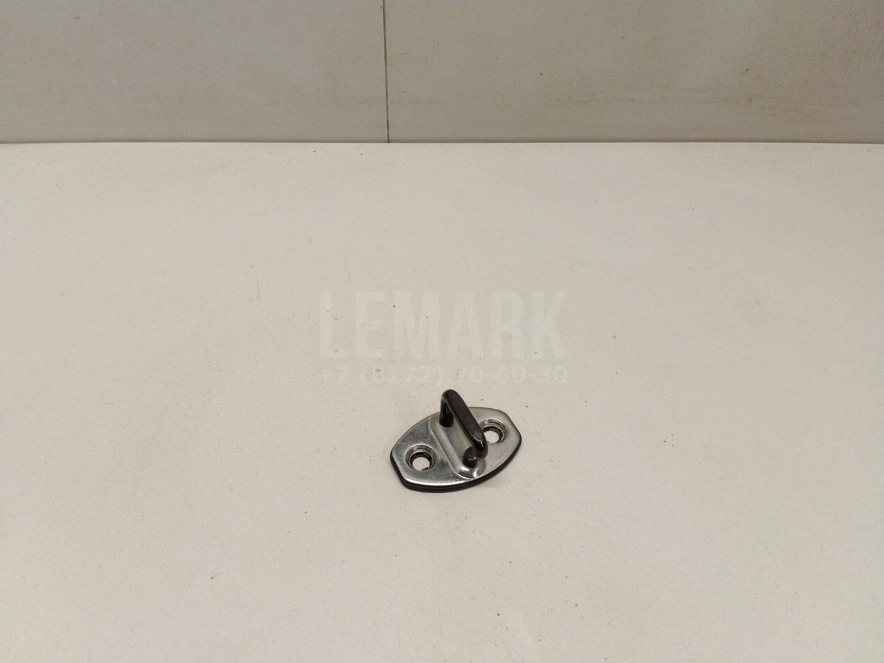 Ответная часть замка двери 5K0837767 VAG