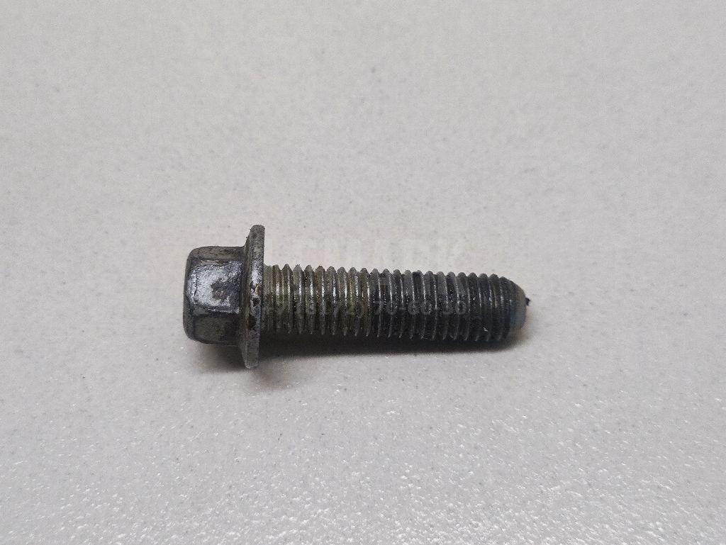 Болт 11515758 GM