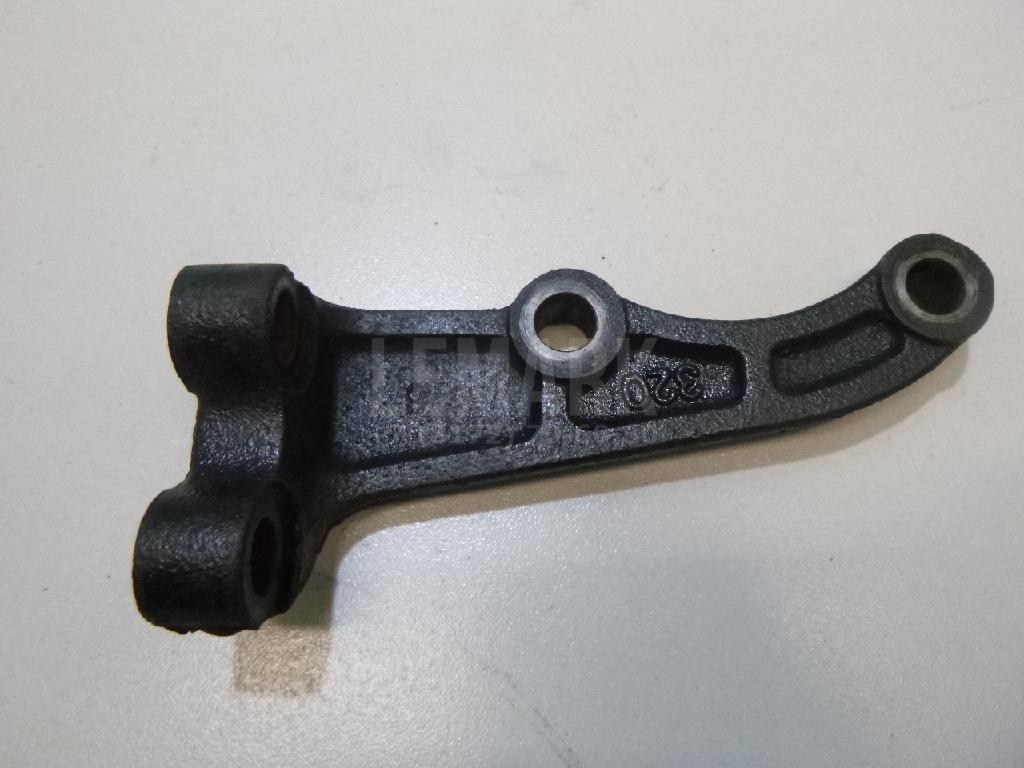 Кронштейн опорный 4731639320 Hyundai-Kia