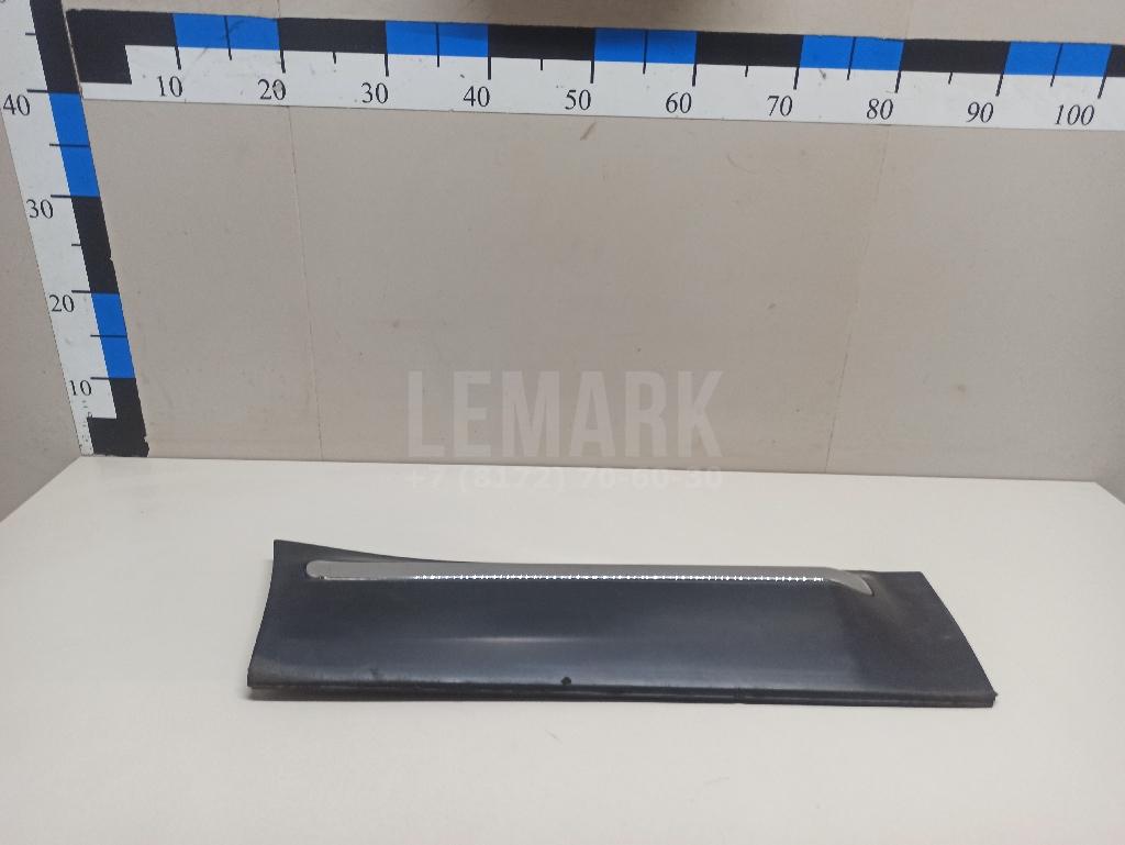 Молдинг задней правой двери 82870JE20B Nissan