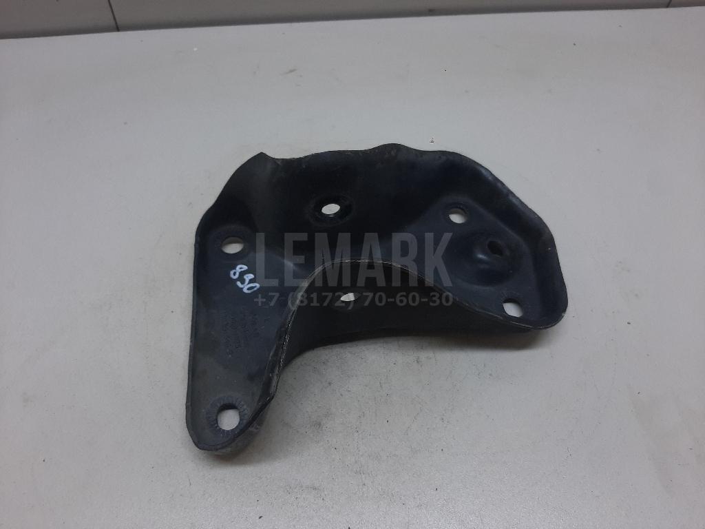 Кронштейн задней балки 5C0501546B VAG