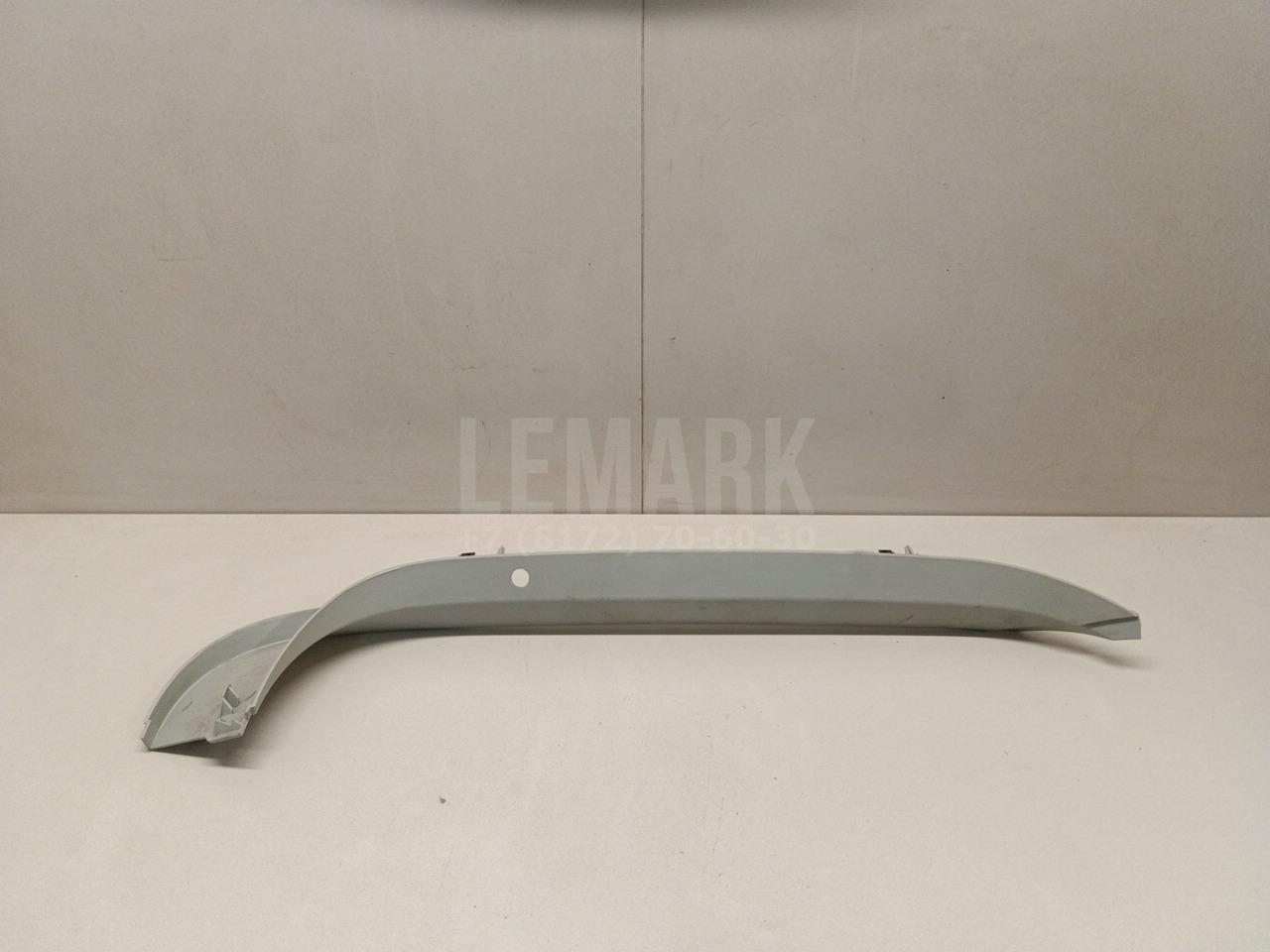Обшивка двери багажника 1352778 Ford