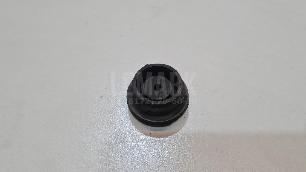 Подушка радиатора 1652328030 Toyota