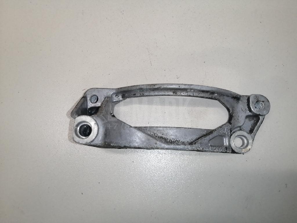 Кронштейн кондиционера 070260885A VAG