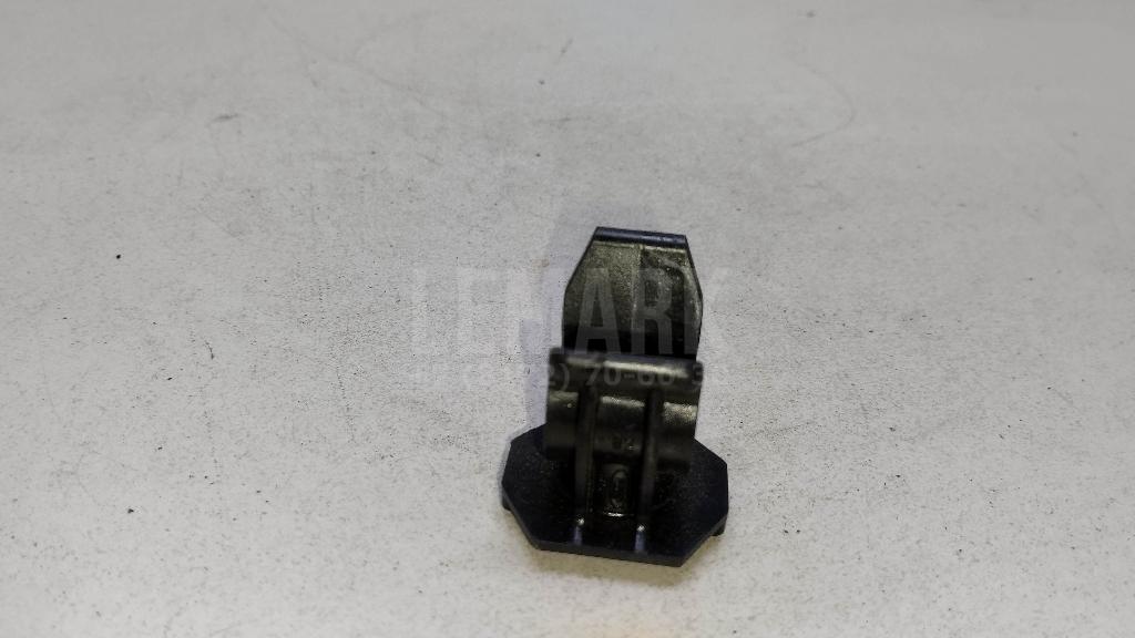 Петля бардачка для  Audi R8 2007-2015