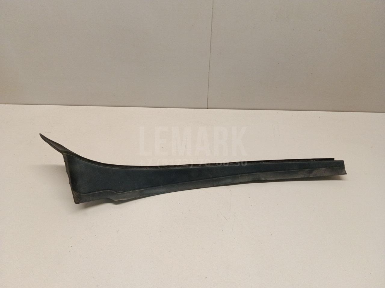 Уплотнитель (наружный) для  BMW 3-serie F30/F31/F80 2011-2020