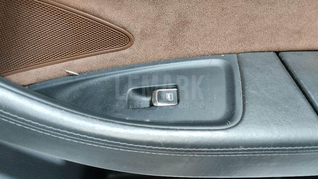 Обшивка двери передней правой для  Audi A4 [B5] 1994-2001