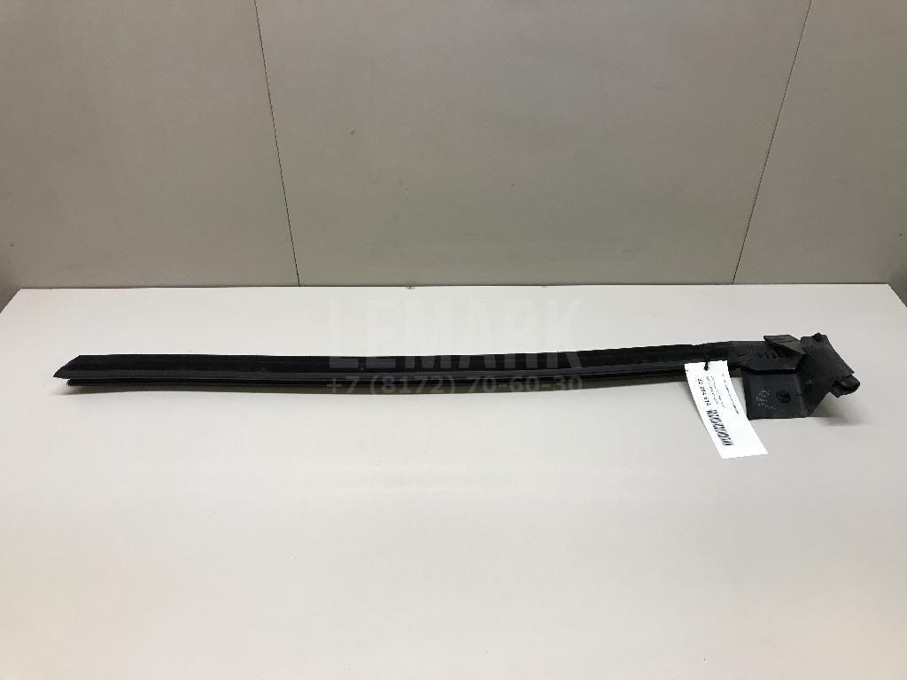 Уплотнитель стекла двери 3C8837471B5AP VAG