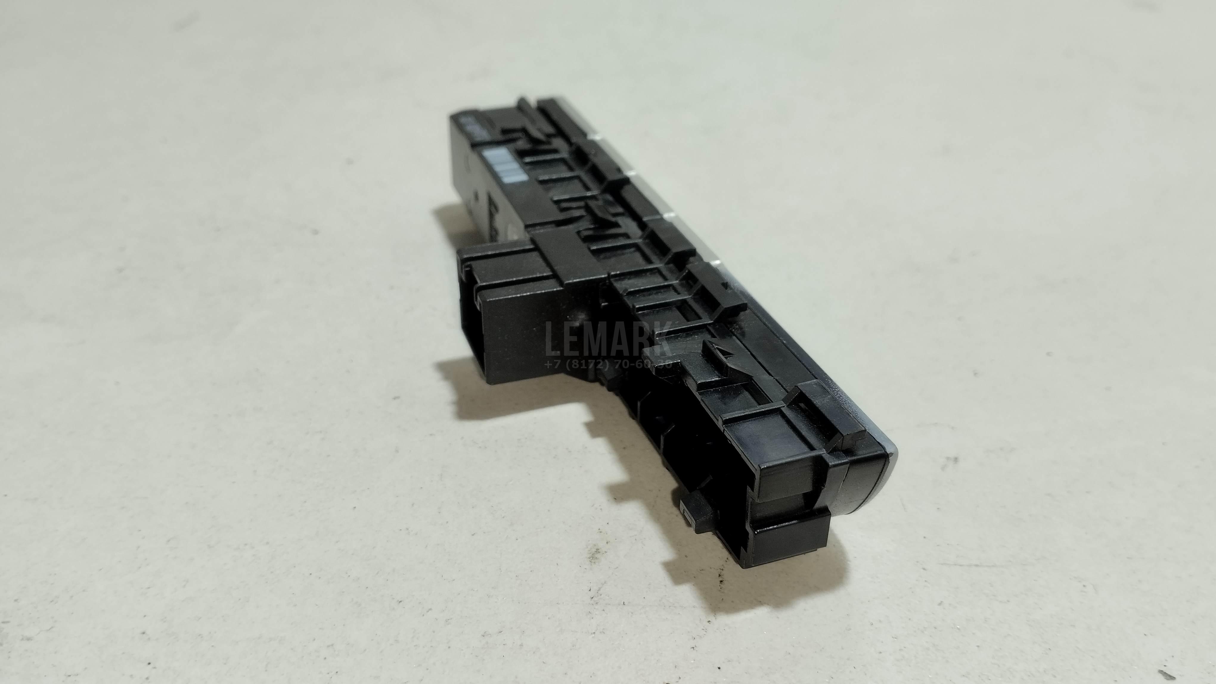 Блок кнопок для  BMW 8-serie E31 1990-1999