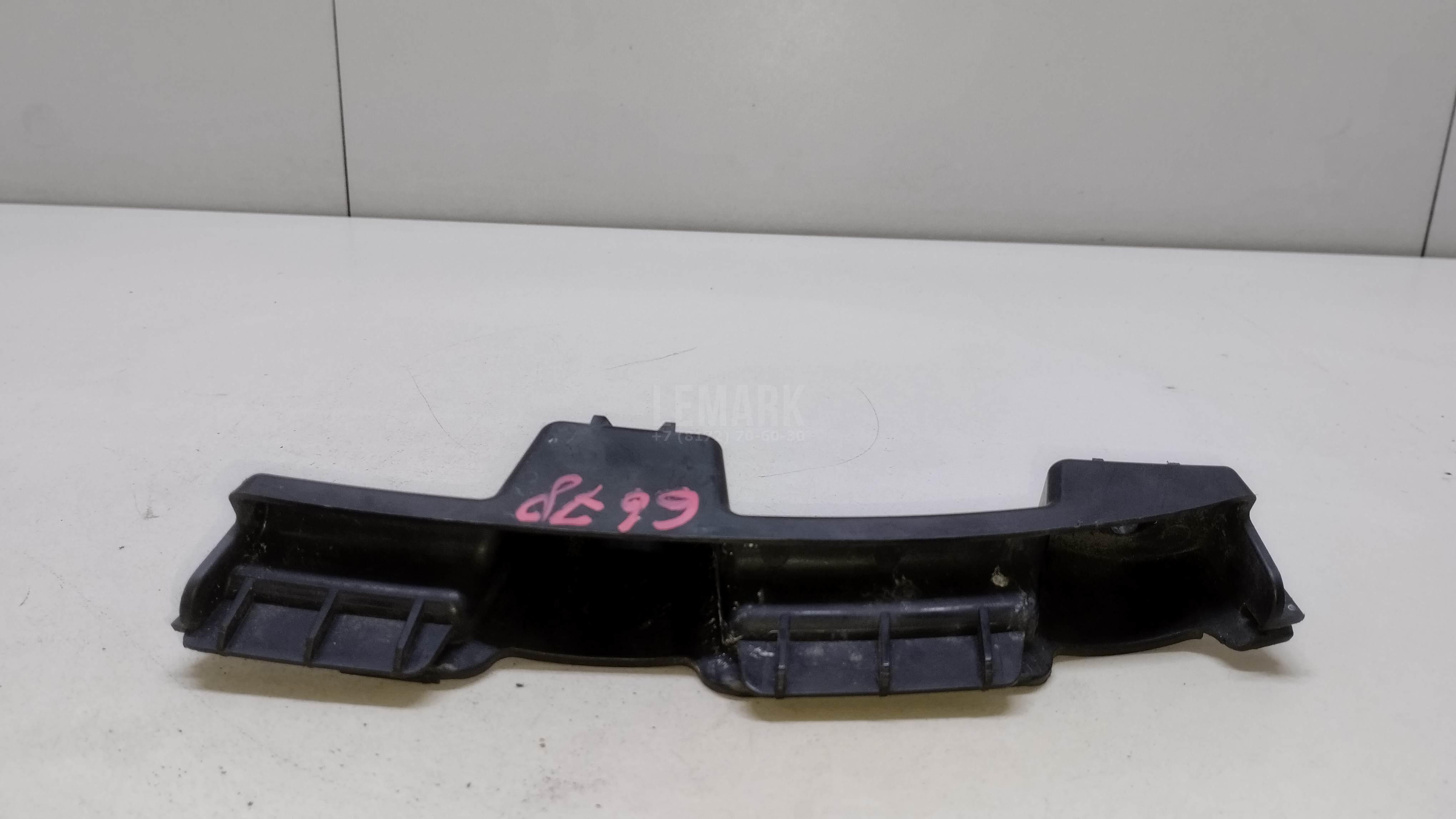 Направляющая заднего бампера правая для  BMW 4-serie F32/F33/F82 2012-2020