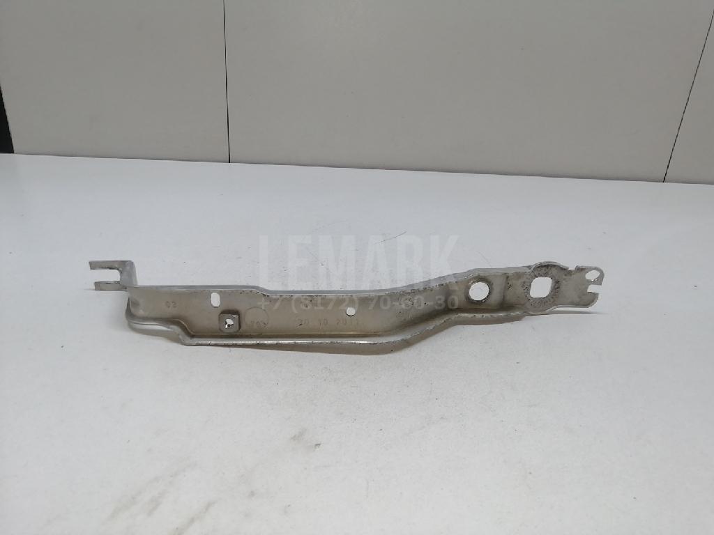 Кронштейн крепления крыла для  BMW 7-serie G11/G12 2015-2022