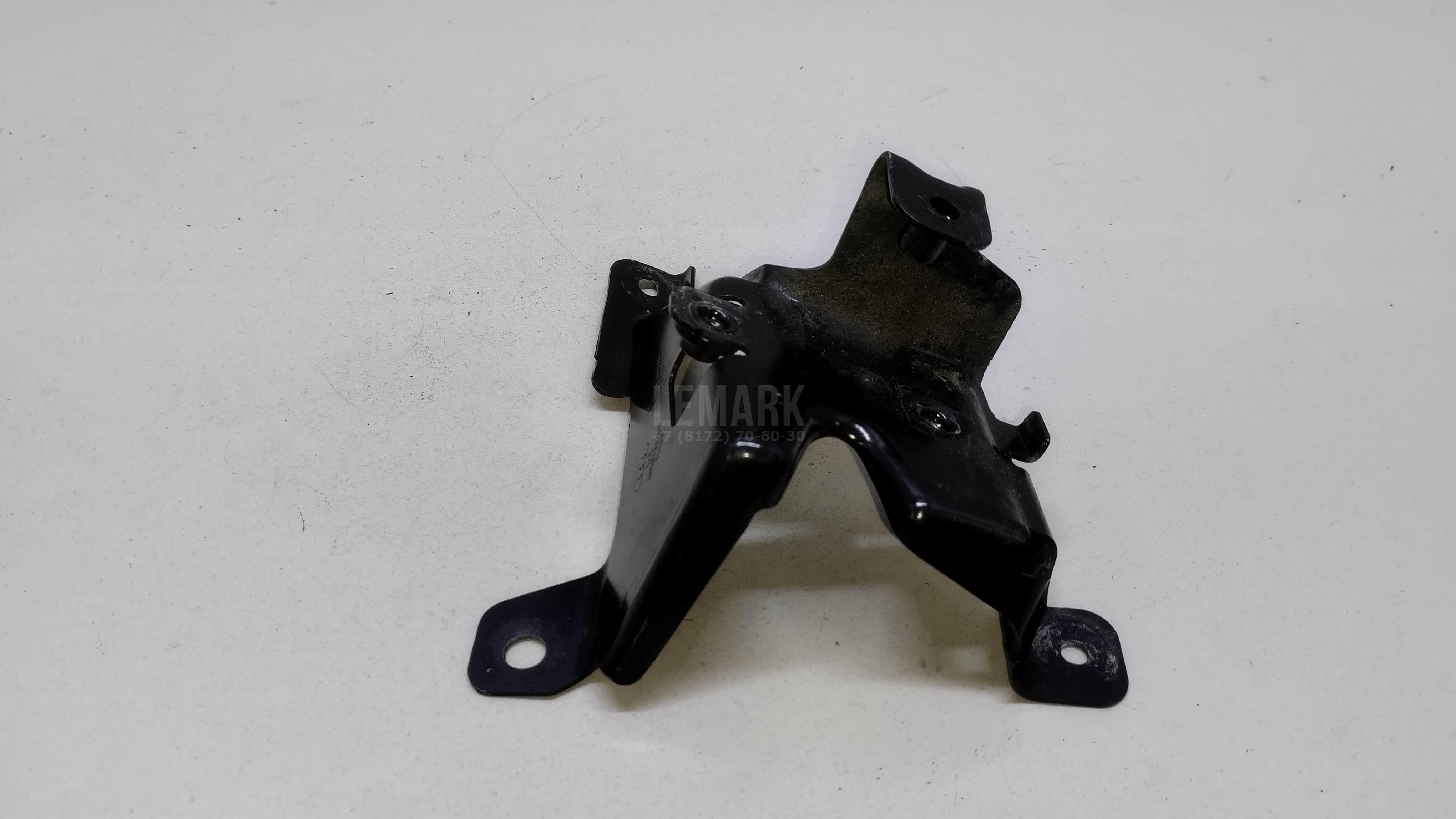 Кронштейн замка капота для  BMW 2-serie F22/F23/F87 2013-2020