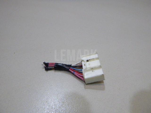 Разъем 9098012771 Toyota
