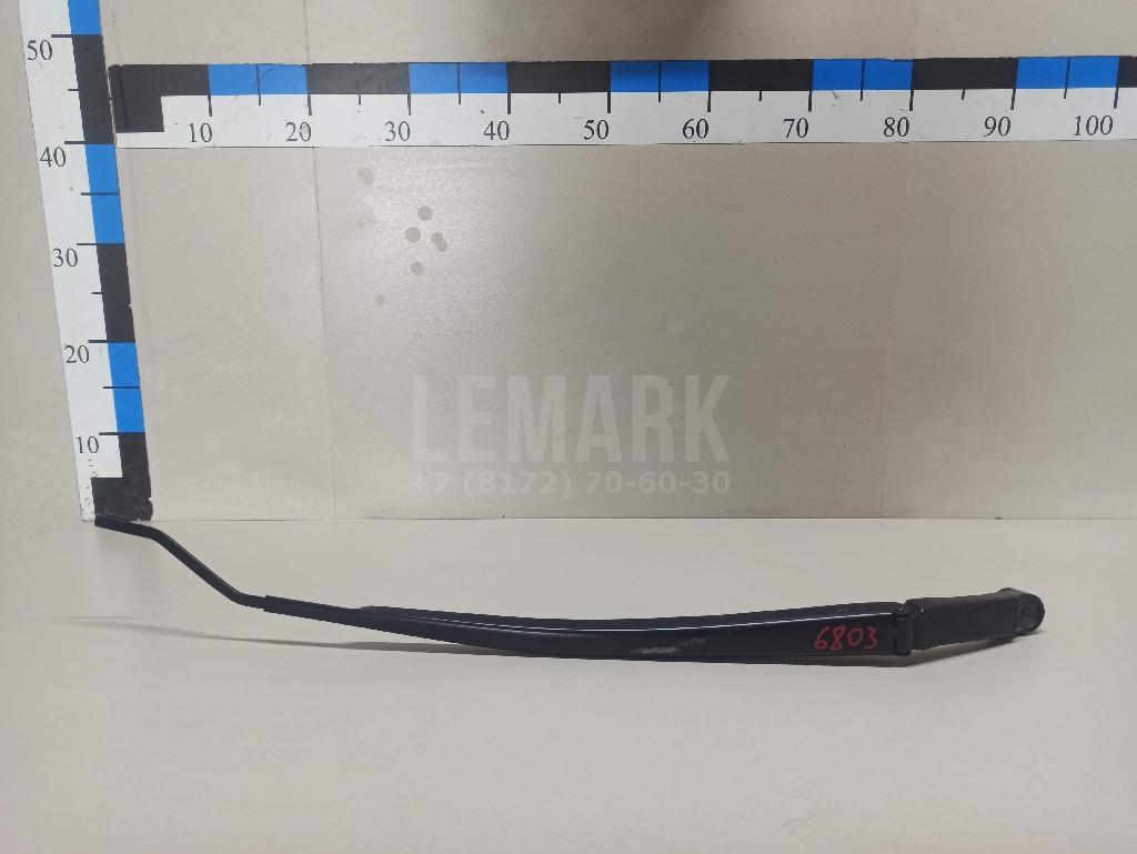 Поводок стеклоочистителя передний правый 852110R030 Toyota