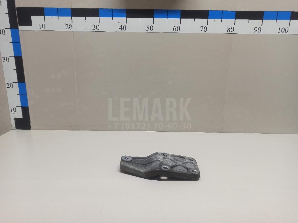Кронштейн редуктора 523910R030 Toyota