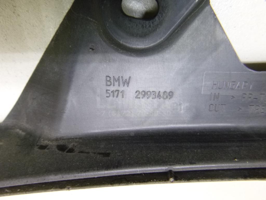 Решетка стеклооч. (планка под лобовое стекло) для  BMW 6-serie E63 2004-2009