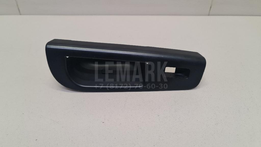 Накладка блока управления стеклоподъемниками 833611H000EQ Hyundai-Kia
