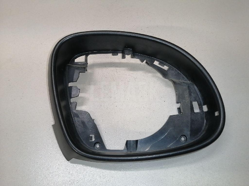 Рамка зеркала правого 5N0857602A9B9 VAG