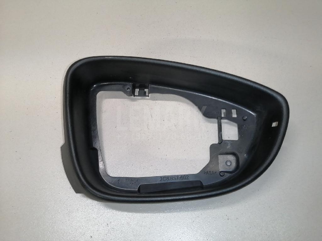 Рамка зеркала правого 1K8857602A9B9 VAG