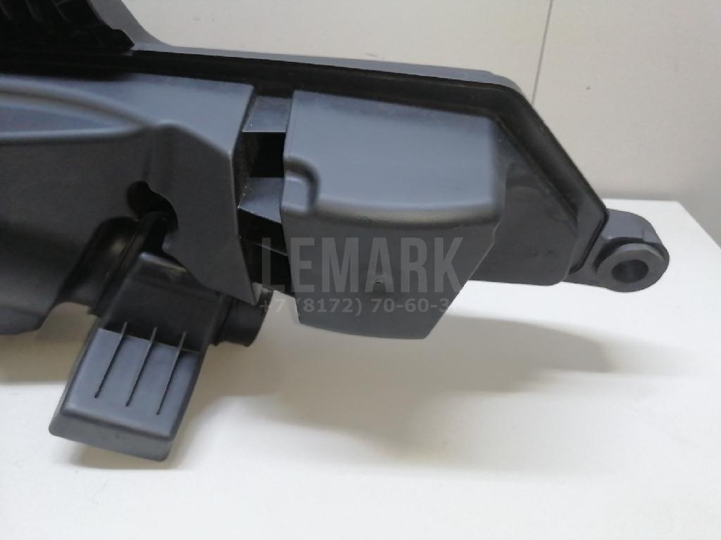Корпус воздушного фильтра для  BMW 1-serie E82/E88 2007-2013