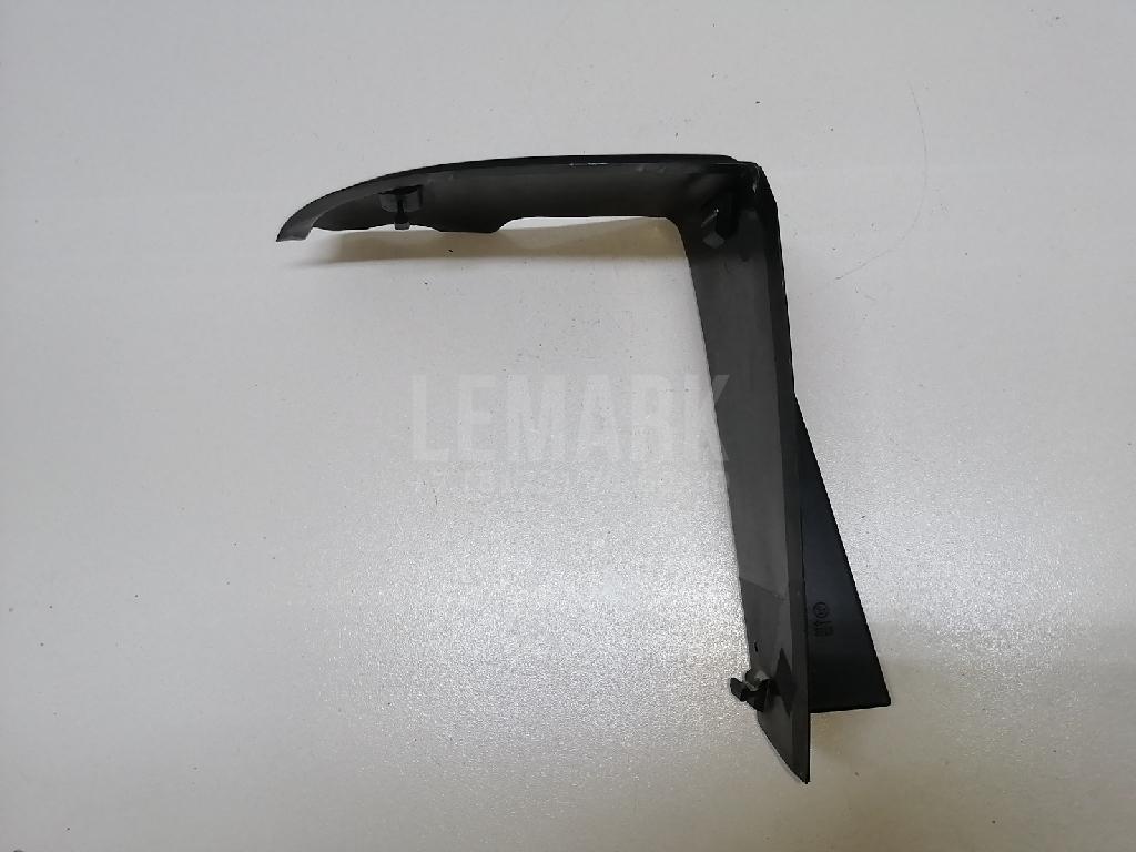 Щиток фонаря 1T0945311C VAG