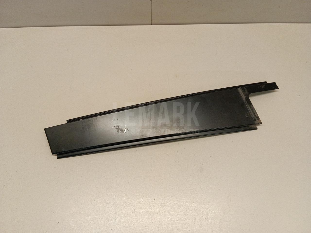 Накладка двери задней левой для  BMW 1-serie F20/F21 2011-2019
